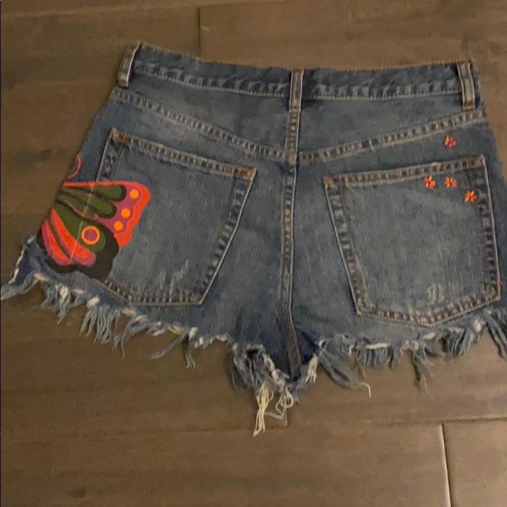 Shorts!!! - Picture 2 of 4